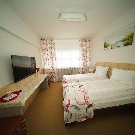 Hotel Bucovina Suceava Exterior foto